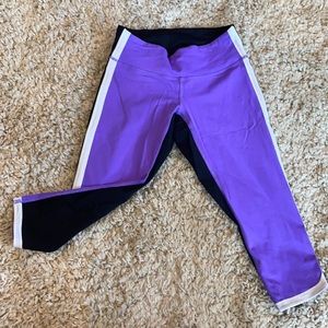 Lululemon Capri tights size 4